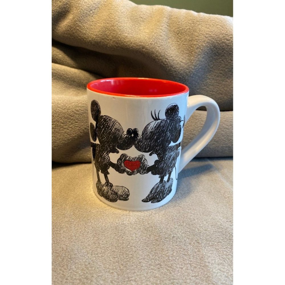 Mickey Minnie mug in love